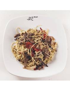 spagetti funghi pimiento pizzeria la mina donostia san sebastian 2