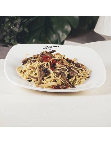 Spaguetti Funghi Pizzeria La Mina, servicio domicilio 943427240